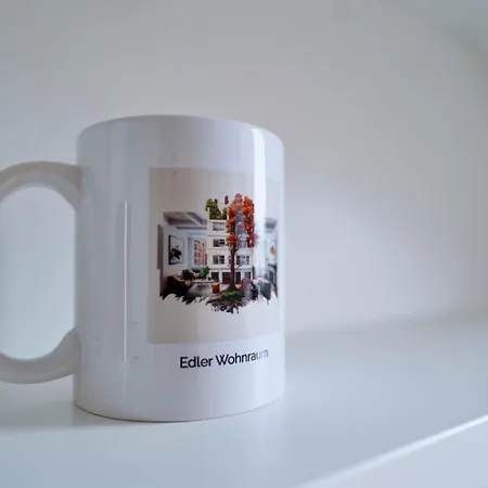 Edler Wohnraum Noble Stadtoase Mit Boxspringbett, Kaffeevollautomat & Parkplatz Zwickau Exterior photo