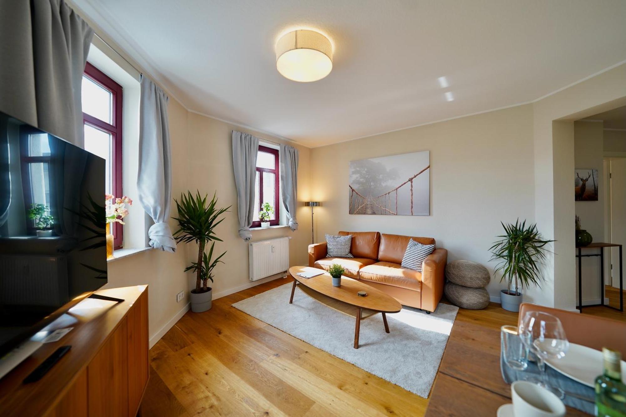 Apartment Edler Wohnraum Noble Stadtoase Mit Boxspringbett, Kaffeevollautomat & Parkplatz
