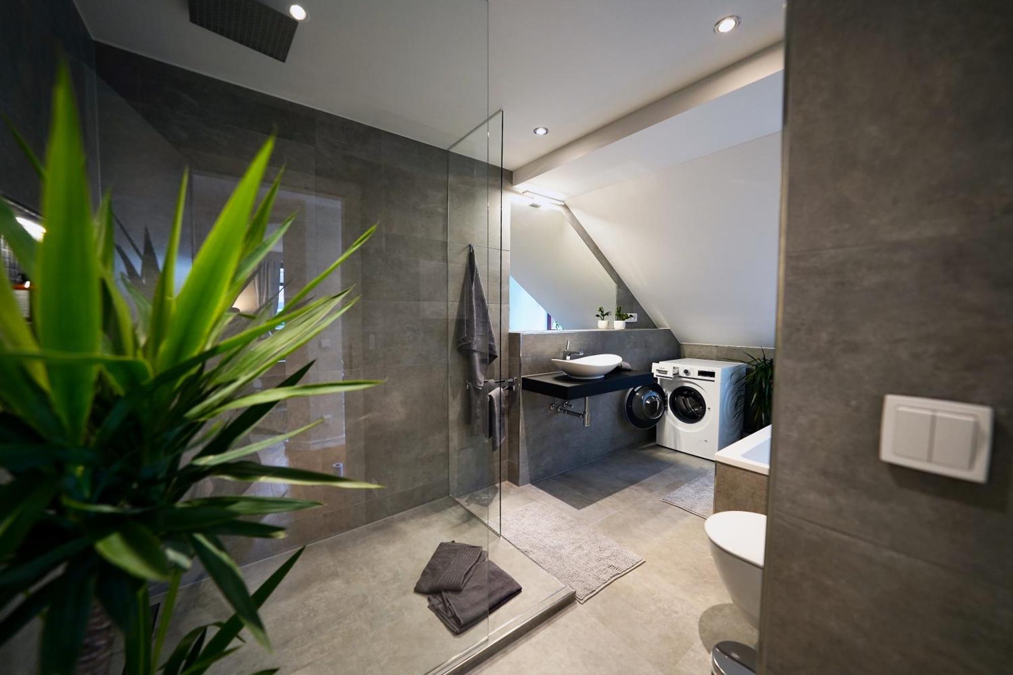 Edler Wohnraum Noble Stadtoase Mit Boxspringbett, Kaffeevollautomat & Parkplatz Apartment *