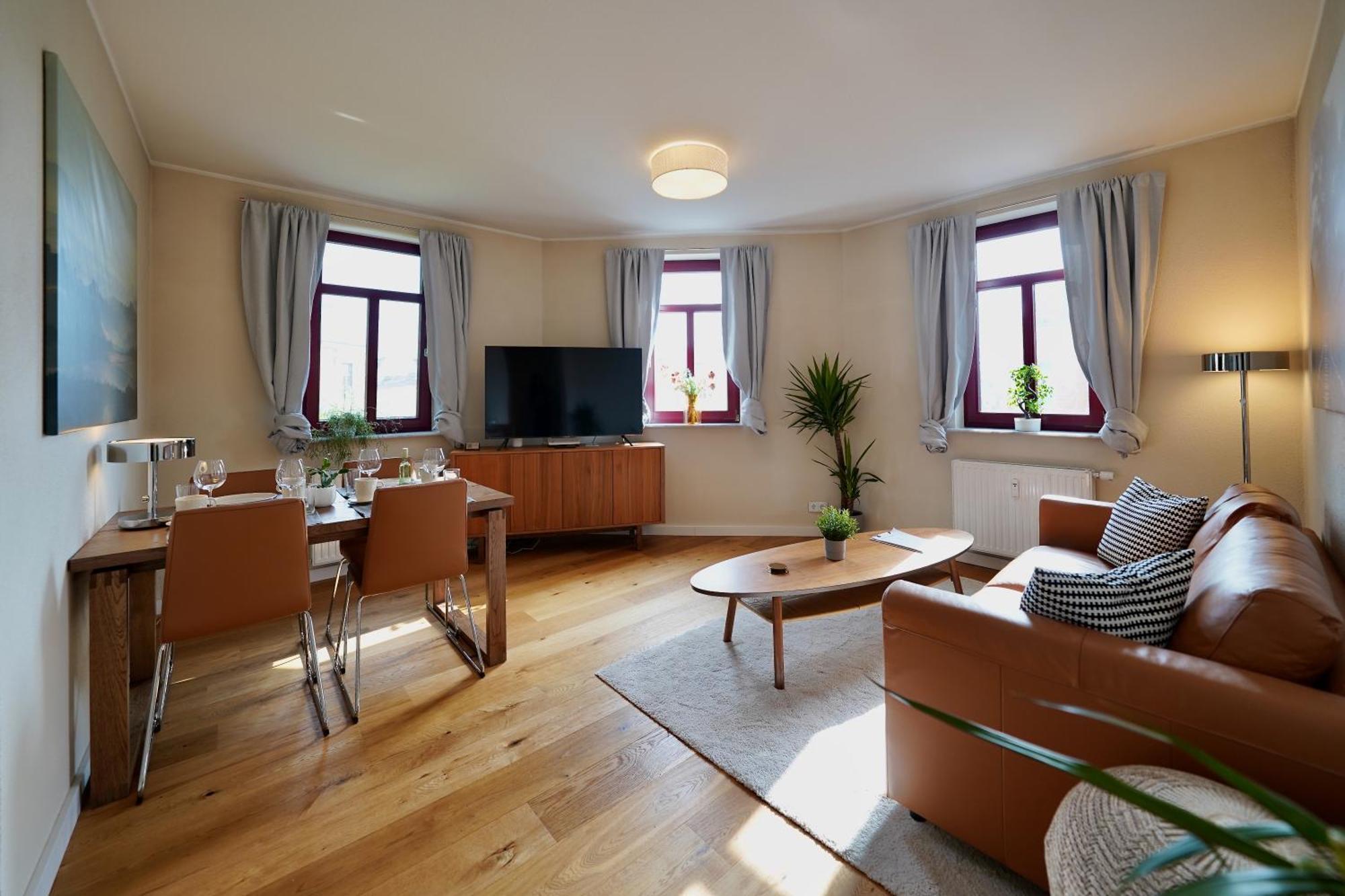 Edler Wohnraum Noble Stadtoase Mit Boxspringbett, Kaffeevollautomat & Parkplatz Apartment *