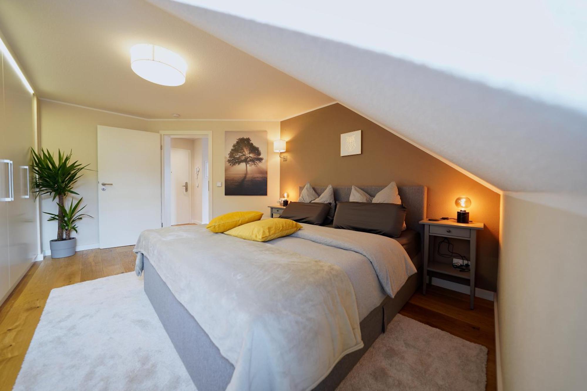 Apartment Edler Wohnraum Noble Stadtoase Mit Boxspringbett, Kaffeevollautomat & Parkplatz *